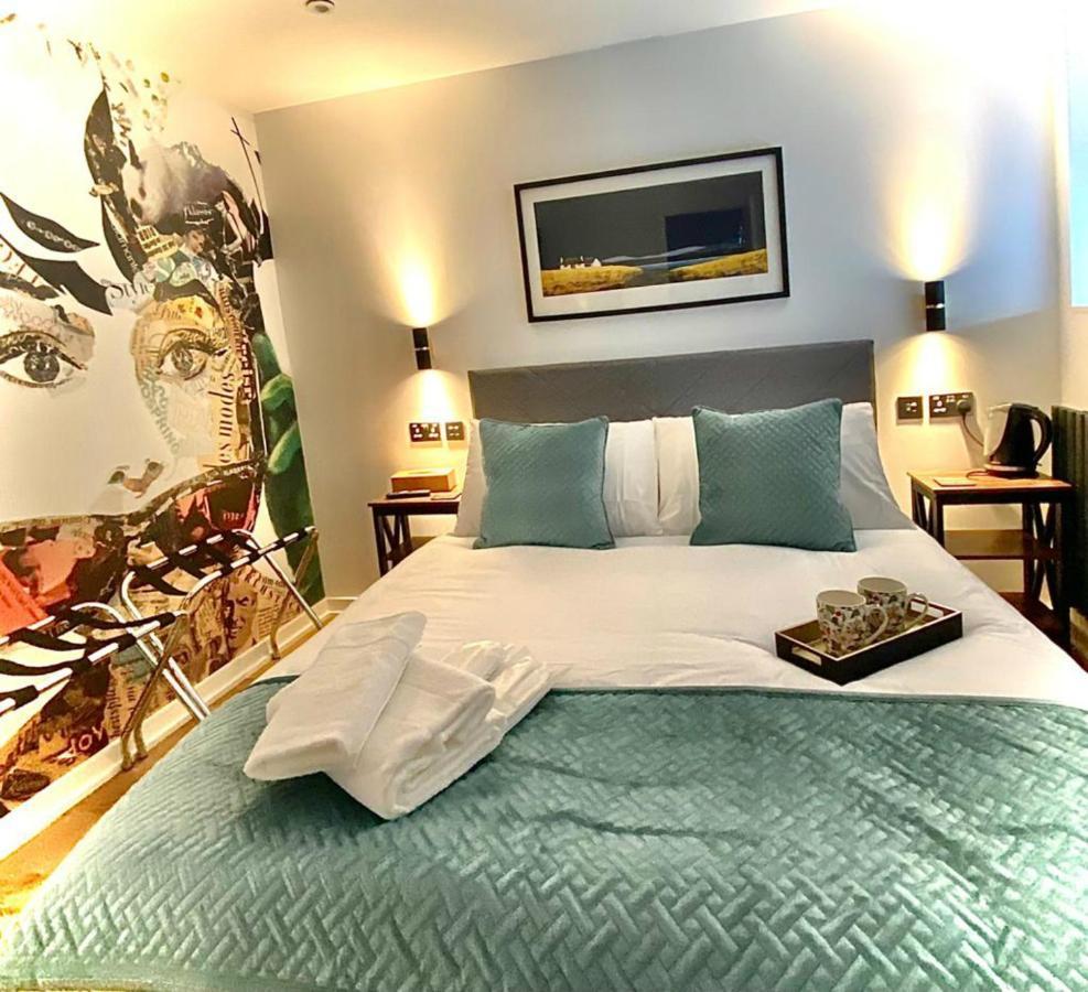 The Cherry Tree Hotel Kingston Blount エクステリア 写真