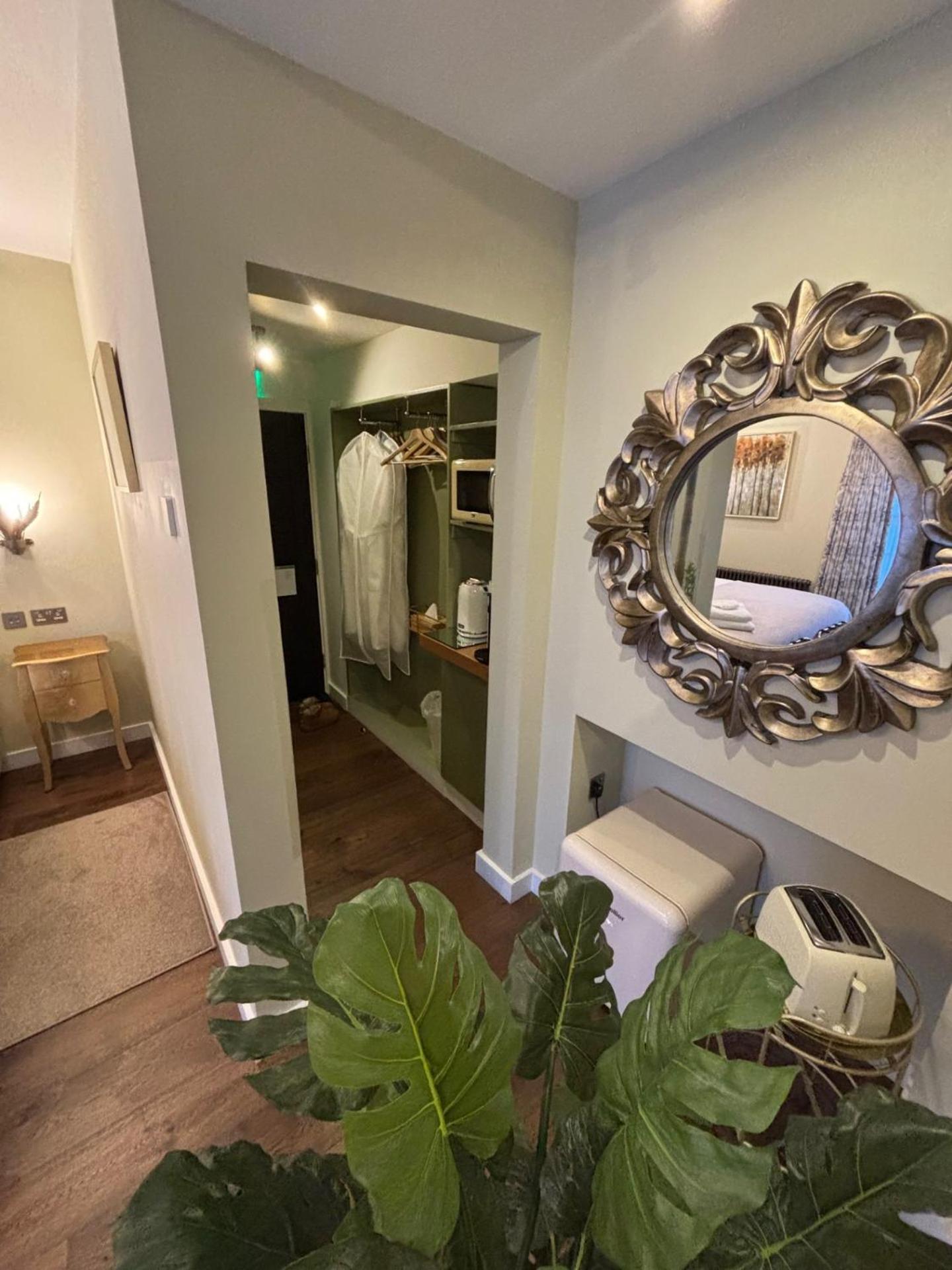 The Cherry Tree Hotel Kingston Blount エクステリア 写真